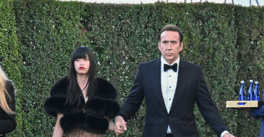 Ніколас Кейдж вийшов у світ з молодшою на 30 років дружиною (фото)