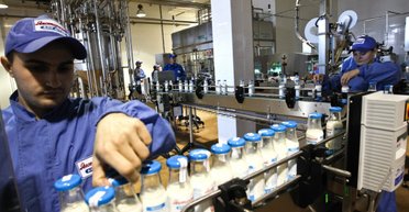 В шаге от торговой войны. Что будет, если Украина запретит импорт польской молочки