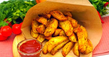 Как в фастфуде, но вкуснее: как приготовить картофель по-деревенски
