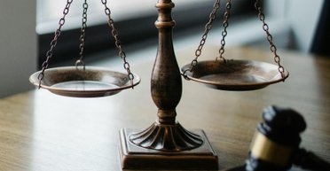 Действующему судье объявили подозрение за решение в пользу России: о ком идет речь (фото, видео)