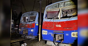ЗС РФ вдарила по Полтаві: пошкоджені локомотивне депо та потяги, є проблеми зі світлом (фото)