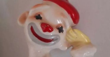 Жінка заявила, що куплена на розпродажі річ "зламала" їй життя: що з нею сталося (фото)