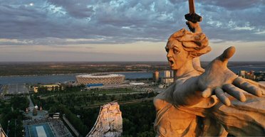 Тело ректора московского ВУЗа Чеснокова нашли в голове памятника "Родина-мать" (фото)