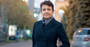 Одна в поле. Оксана Забужко о том, почему принцессы не манипулируют мужчинами