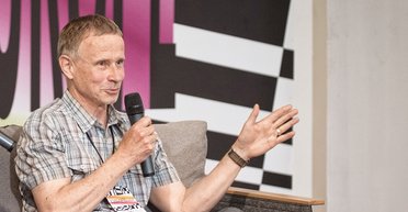 Финский Кафка. Юрки Вайнонен — о новом сюрреализме, свободе фантазии и темной стороне человеческой личности