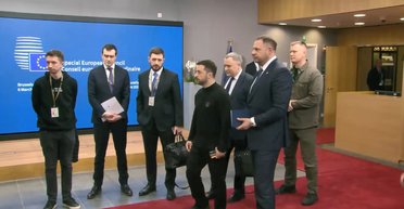 Зеленский досрочно уехал с Европейского саммита: что известно (фото, видео)