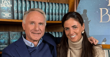 Ден Браун одружиться з однією зі своїх "коханок", яка на 27 років молодша за нього (фото)