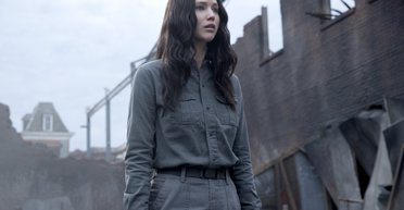 Стоит ли смотреть фильм "Голодные игры: Сойка-пересмешница"