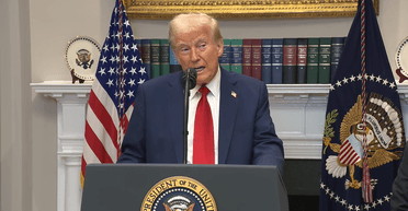 "Трамп не удивлен": в Белом доме отреагировали на нарушение РФ "энергетического перемирия"