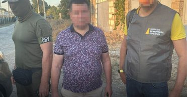 Не работал без пачки долларов: в Одесской области с поличным задержали председателя суда