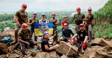 Війна залишила слід, але не зламала: Mountain Seed Foundation допомагає родинам героїв знаходити сили жити далі