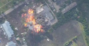 РосСМИ пишут о новом ударе ФАБ-3000 по Харьковской области (видео)