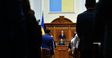 Семейная драма. Отношения Зеленского и старой Рады складывались как у невестки со свекровью