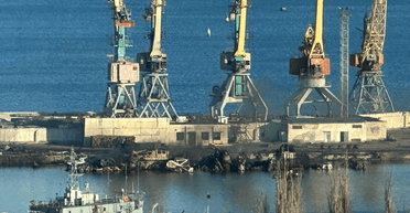 Отреагировали на "Новочеркасск": из Феодосии "сбежали" грузовики с ворованным зерном, — СМИ (фото)