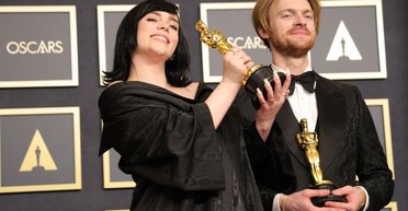 Певица-2024: Apple Music назвала лучшего исполнителя