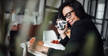 Кофе снова полезен. Две-три чашки ежедневно помогут вашему сердцу, заявили ученые из Австралии