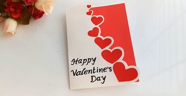 Похоронне бюро розіслало листівки до Дня святого Валентина жителям будинку для людей похилого віку