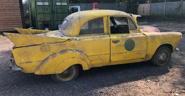 В Великобритании обнаружен очень странный Бэтмобиль на базе "Жигулей" (фото)