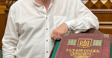 Экстренно госпитализировали: нардеп от "Слуги народа" Копыленко попал в ДТП, — СМИ