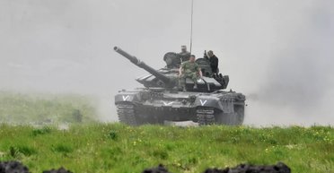 Демонстрируют мужество и изобретательность: ВСУ под Селидово украли танк Т-72 ВС РФ, — Forbes