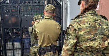 Польша депортирует украинцев-нарушителей: дома их может ждать мобилизация