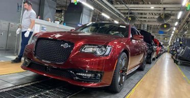 Ушла легенда: Chrysler прекратил выпуск своей самой знаменитой модели (фото)