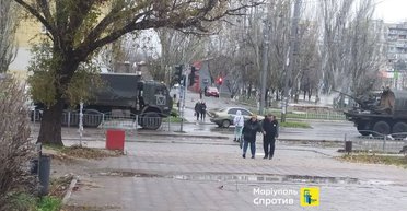 В окупованому Токмаку ворог захоплює житло з опаленням для розселення ЗС РФ, — ЦНС (мапа)