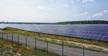 Сила дня. Кто в Украине зарабатывает на заоблачном зеленом тарифе