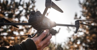 Производитель "Мавиков" попал в громкий скандал: в чем обвиняют компанию