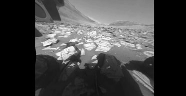 Гра світла й тіні. NASA показало один день марсохода Curiosity на Марсі за 10 секунд (відео)