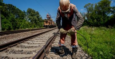 Зарплата имеет значение: какой доход должен быть у сотрудника, чтобы забронировать его