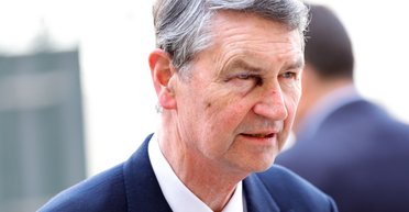 Чоловік принцеси Анни сер Тімоті Лоуренс отримав травму обличчя (фото)