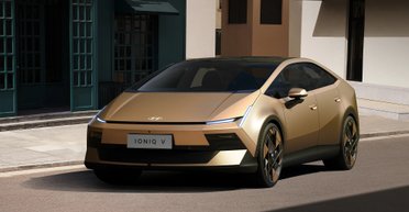 Hyundai выпустила оригинальный электрический седан в стиле Lamborghini Countach (фото)