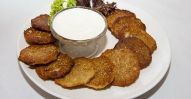 Как приготовить идеальные деруны: секреты и рецепт популярного украинского блюда