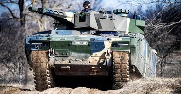 В Угорщині активно навчають солдатів на нових БМП KF41 Lynx: що відомо про машину (фото)