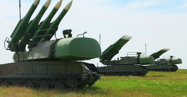 Слабких б'ють. Чому Україні на світовій арені потрібно перестати плакати та випрошувати гроші