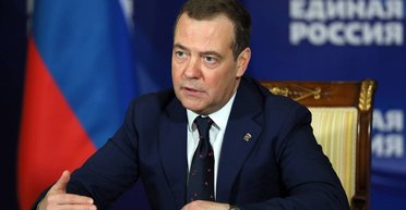 Медведєв погрожував викрасти "неонациста" Мерца: у Німеччині відреагували