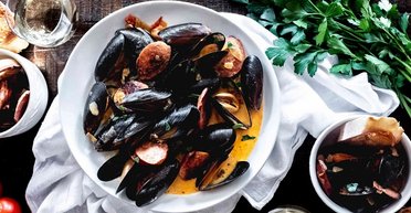 Мидии на сковороде: как правильно выбрать и как правильно готовить