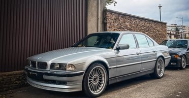 Настоящий эксклюзив: в Киеве засветились раритетные заряженные BMW (фото)