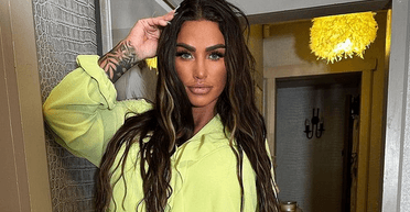 Кеті Прайс постане перед судом за водіння автомобіля без страховки і прав (фото)