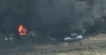 Заховали в лісі: ударні дрони бригади ДШВ успішно знищили техніку окупантів (відео)