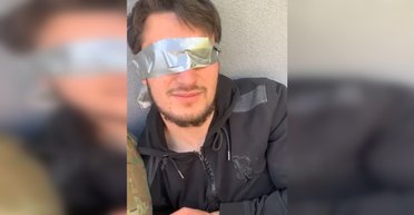 Гламурные войска: на пленном кадыровце заметили худи за 2300 долларов