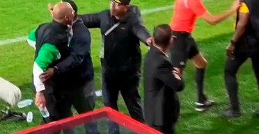 Скандал на отборе к ЧМ-2026: сборную ДР Конго обвинили в черной магии (видео)