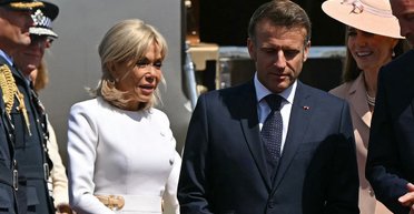 Брижит Макрон опять повздорила с мужем: не пощечина, но тоже обидно (видео)