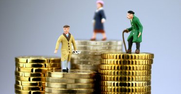 Денег нет. Какая пенсионная реформа нужна Украине