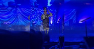 "Пусть идут...": Сердючка со сцены ответила критикам за песни на русском