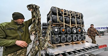 США планують збільшити постачання зброї в Україну до Різдва, — Kyiv Post