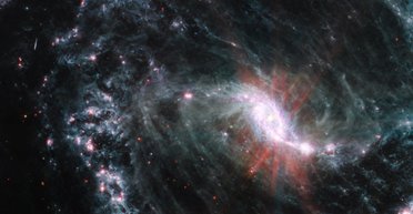 Всесвіт постійно збільшується не так, як ми думали: астрономи вирішили давню загадку