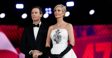 Як в Одрі Гепберн: Іванка Трамп зʼявилася на інавгураційному балу в сукні Givenchy (фото)