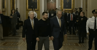 Зеленский прибыл в Конгресс США: с кем встретится, детали (видео)